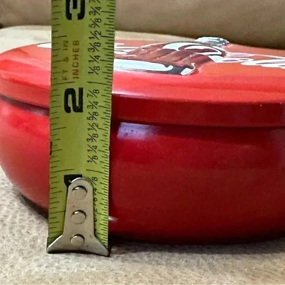 Coca-Cola Embossed Bottle Metal Tin 1995 5”x2.5” - Picture 6 of 6